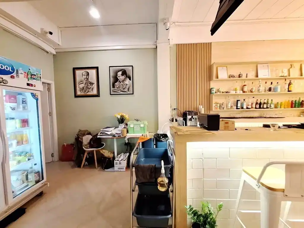Burger Breakfast Lounge Khon Kaen – turnkey breakfast and burger café near Central Plaza, photo 5