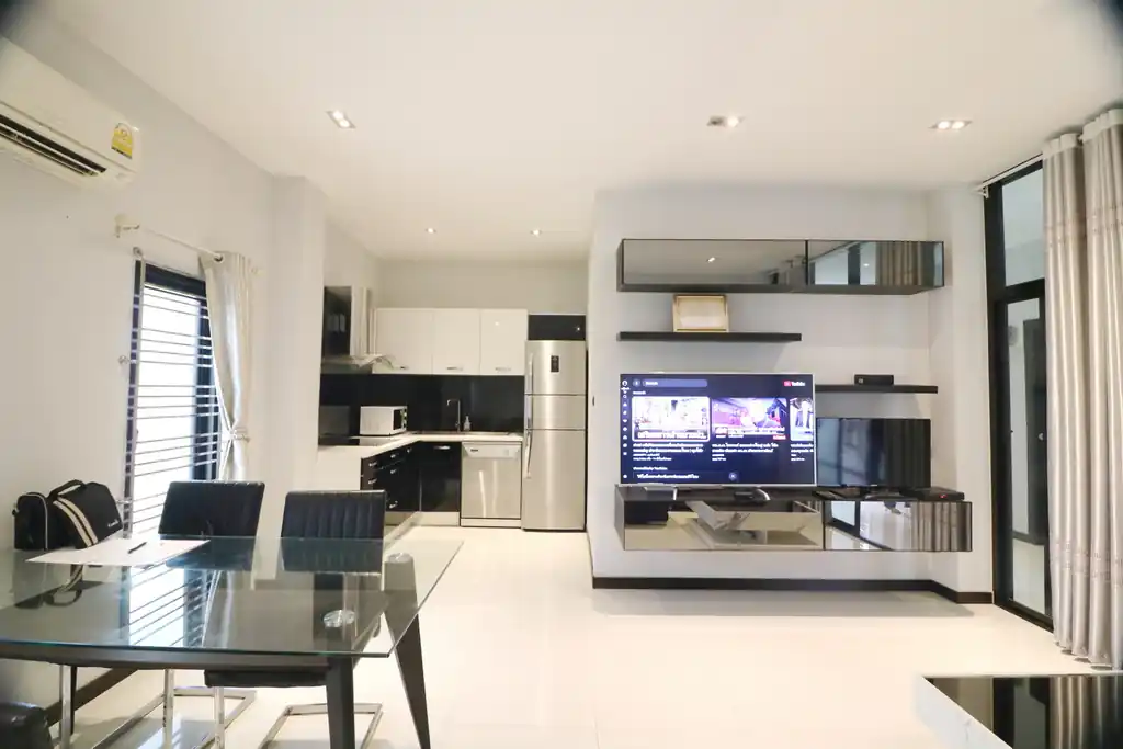 Rental investment property for sale – 8 modern rooms plus owners’ lower floor, Udon Thani, photo 9