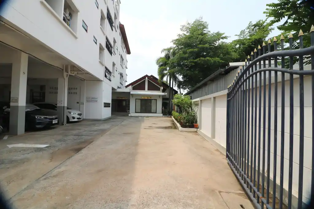 Student accommodation building for sale – Khon Kaen prime investment location, photo 3