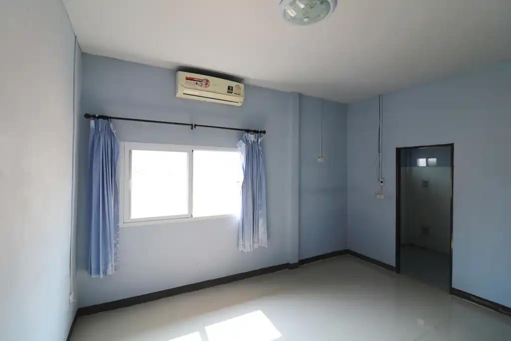 2 bedroom, 2 bathroom home with commercial buildings for sale in Non Sang, Nong Bua Lam Phu, photo 12