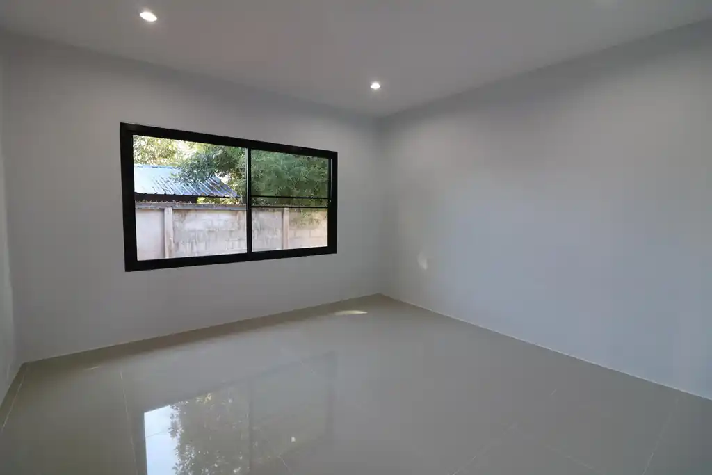 Tenanted 4 bedroom, 3 bathroom home on a large plot for sale in Mu Mon, Udon Thani, photo 24
