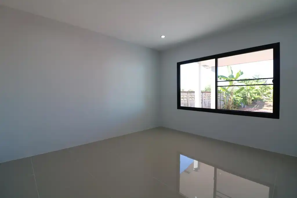 Tenanted 4 bedroom, 3 bathroom home on a large plot for sale in Mu Mon, Udon Thani, photo 27