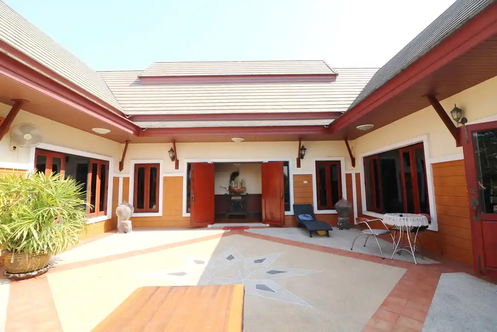 4 bedroom, 5 bathroom stylish 664 sq m home with lake views for sale in Nong Khai, photo 26