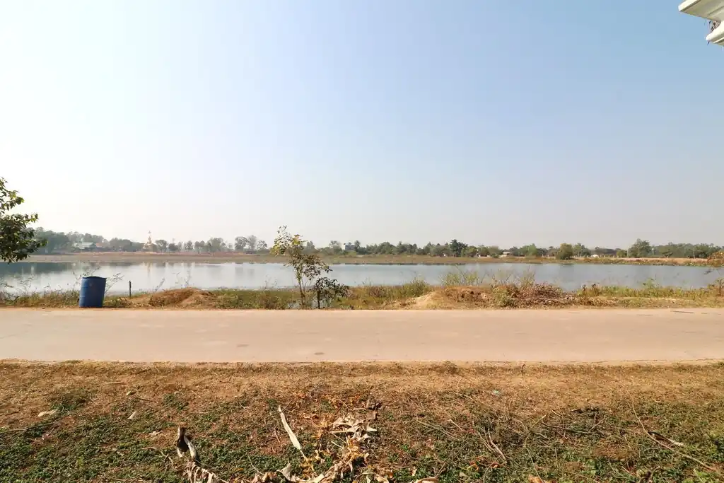 4 bedroom, 5 bathroom stylish 664 sq m home with lake views for sale in Nong Khai, photo 3
