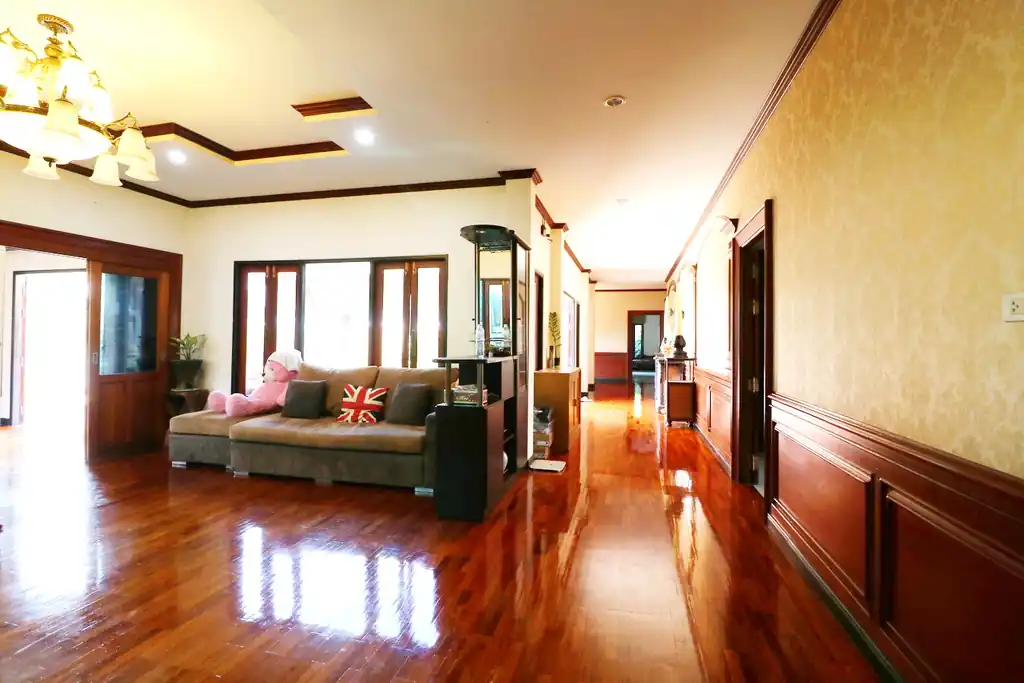4 bedroom, 5 bathroom stylish 664 sq m home with lake views for sale in Nong Khai, photo 30