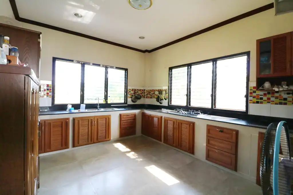 4 bedroom, 5 bathroom stylish 664 sq m home with lake views for sale in Nong Khai, photo 32
