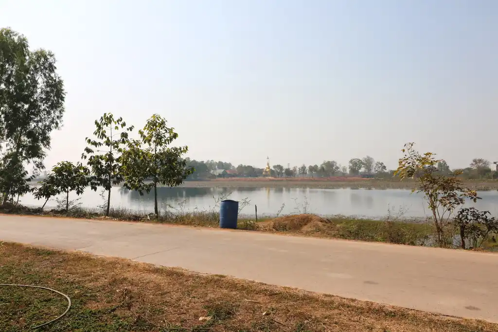 4 bedroom, 5 bathroom stylish 664 sq m home with lake views for sale in Nong Khai, photo 6