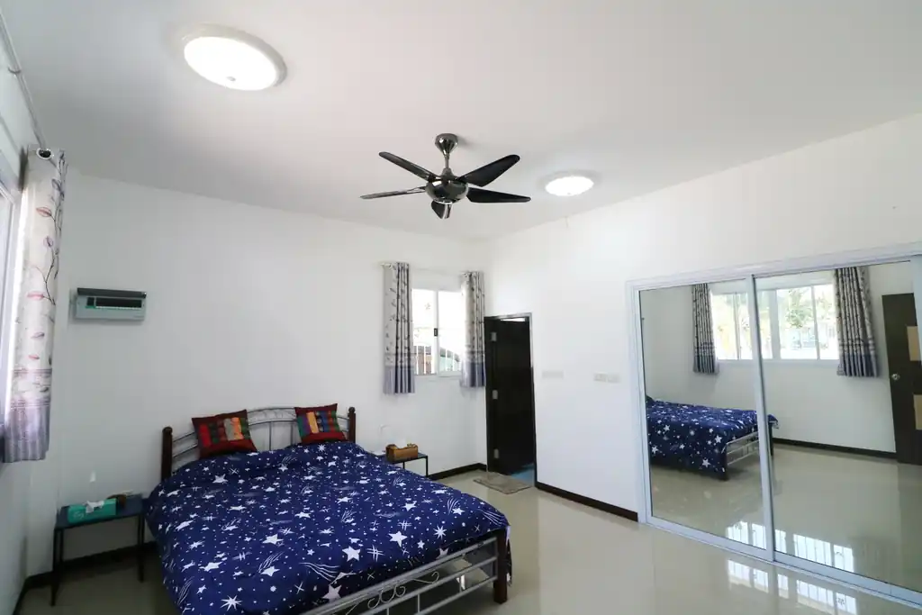 4 bedroom, 5 bathroom lakeview home for sale with furnishings, Ban Tat, Udon Thani, photo 29