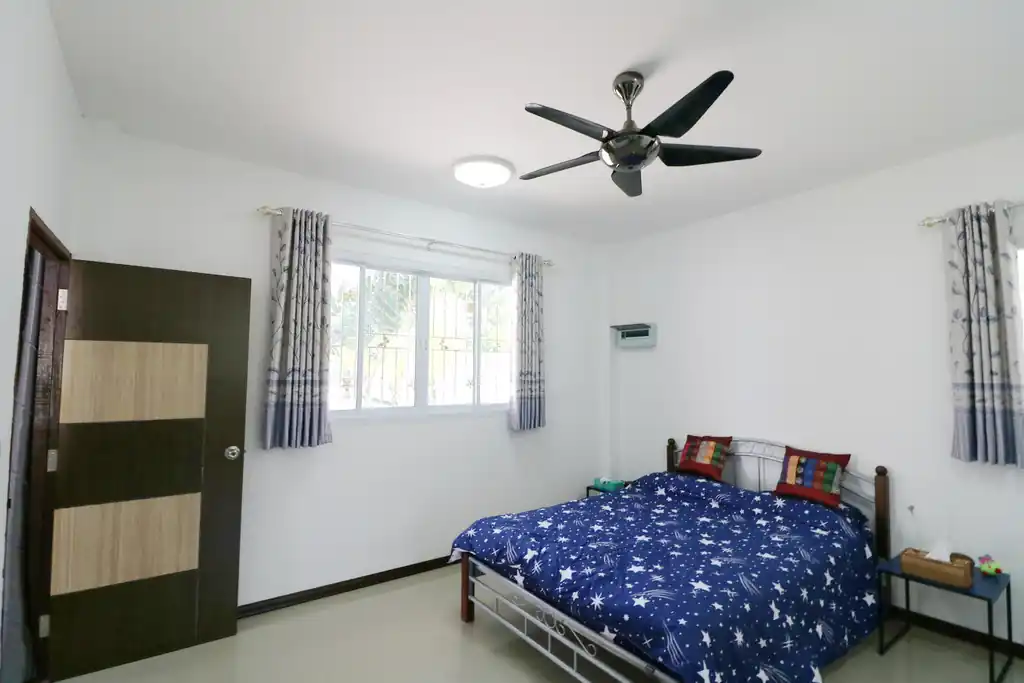 4 bedroom, 5 bathroom lakeview home for sale with furnishings, Ban Tat, Udon Thani, photo 30