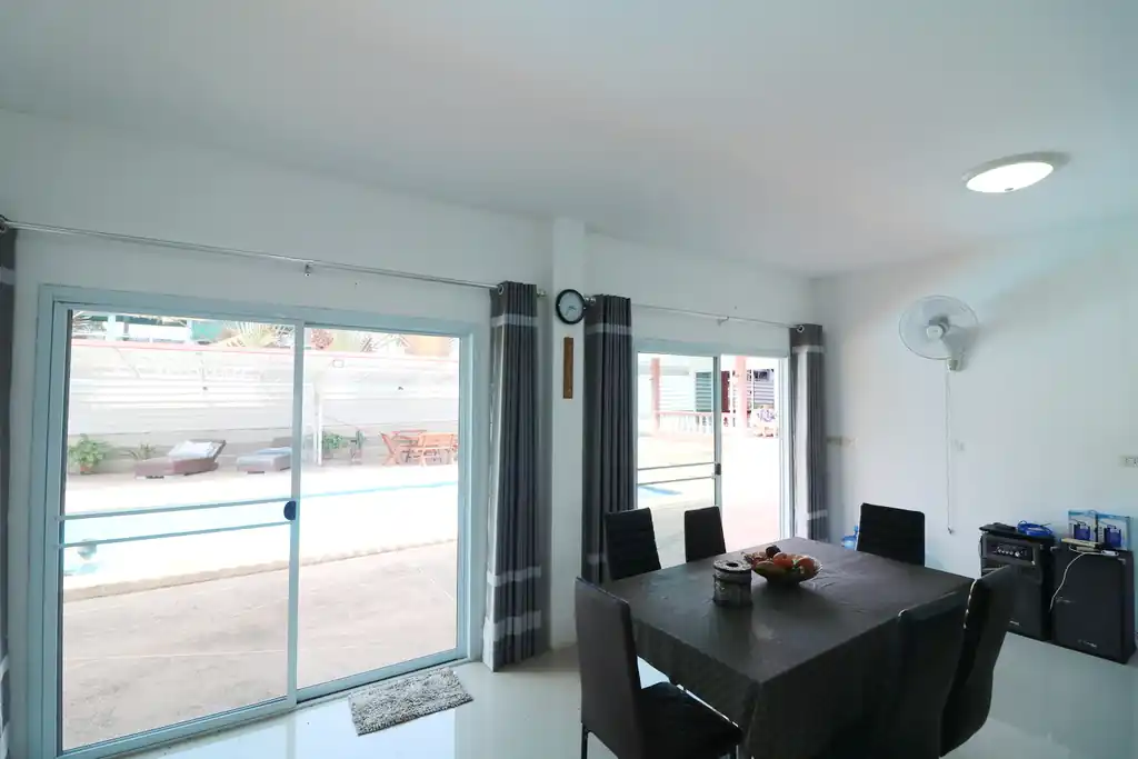 4 bedroom, 5 bathroom lakeview home for sale with furnishings, Ban Tat, Udon Thani, photo 52