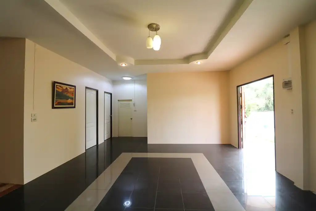 Tenanted 3 bedroom, 2 bathroom home for sale in Mak Khaeng, Udon Thani, photo 5