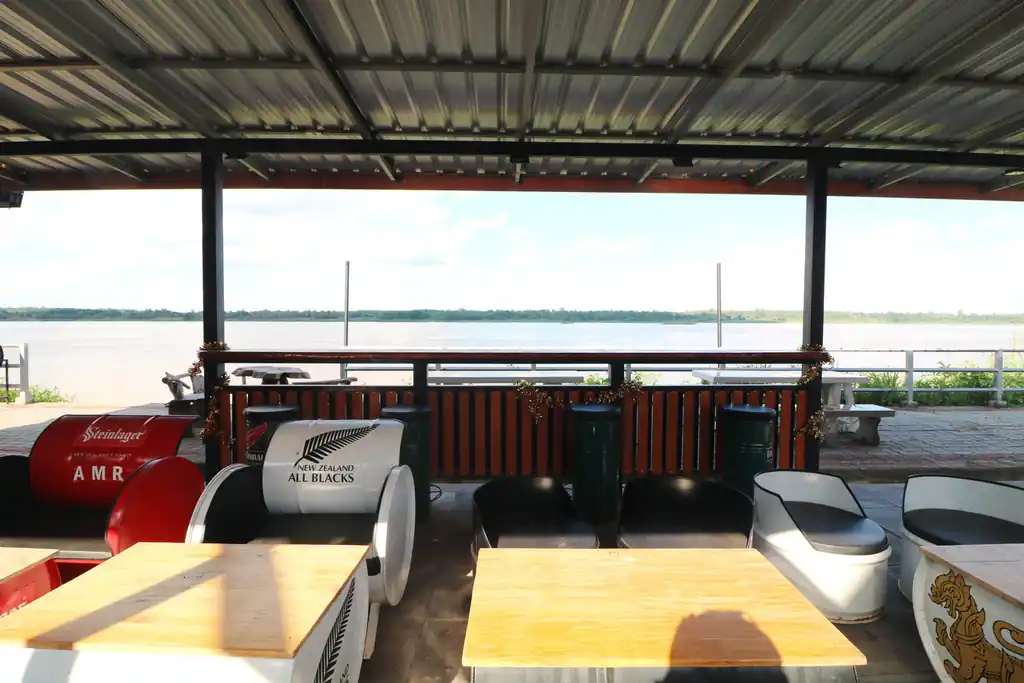 Amy's Mekong Resort for sale on the Mekong River near Nakhon Phanom – 12 bungalows, photo 31