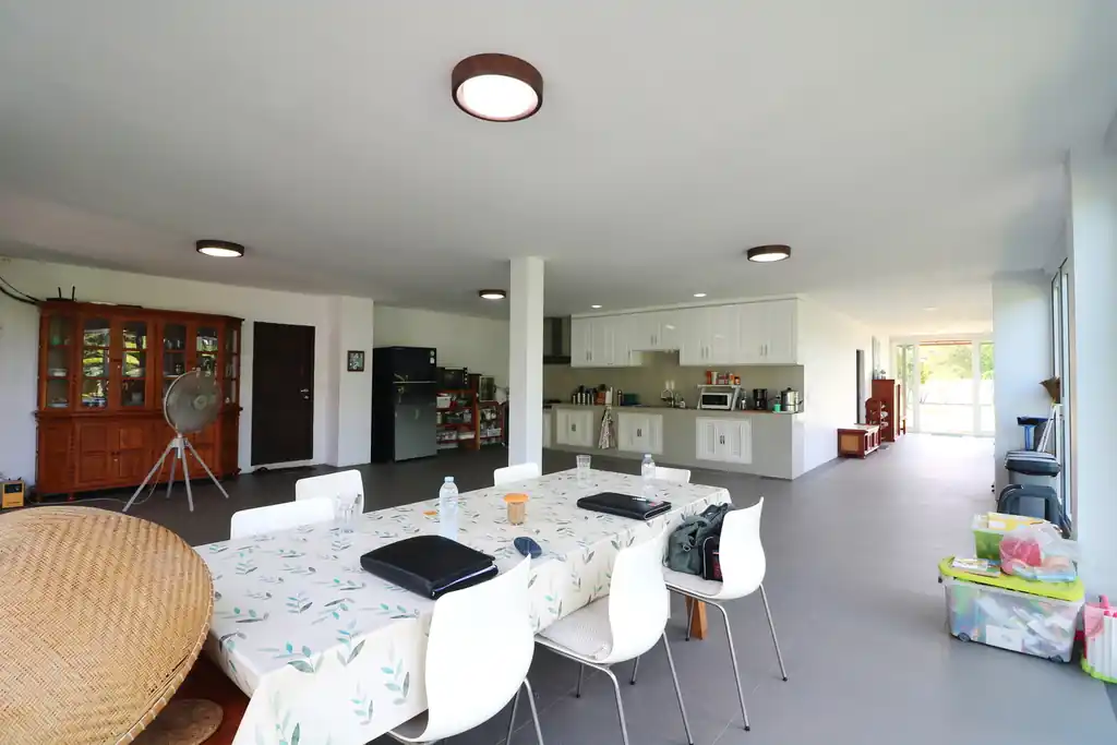 Two homes with 5 bedrooms and 4 bathrooms for sale on 1 rai 90 talang wah, Kumphawapi, Udon Thani, photo 13