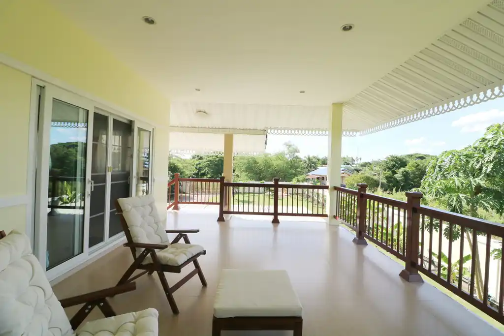 Two homes with 5 bedrooms and 4 bathrooms for sale on 1 rai 90 talang wah, Kumphawapi, Udon Thani, photo 24