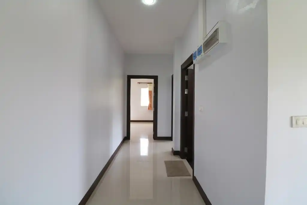Two homes with 5 bedrooms and 4 bathrooms for sale on 1 rai 90 talang wah, Kumphawapi, Udon Thani, photo 40
