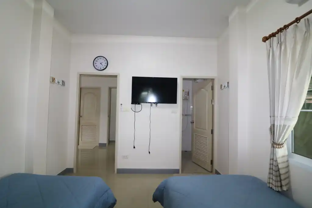 Two homes about 4 years old for sale in Hin Khon, Lam Plai Mat, Buriram, photo 18
