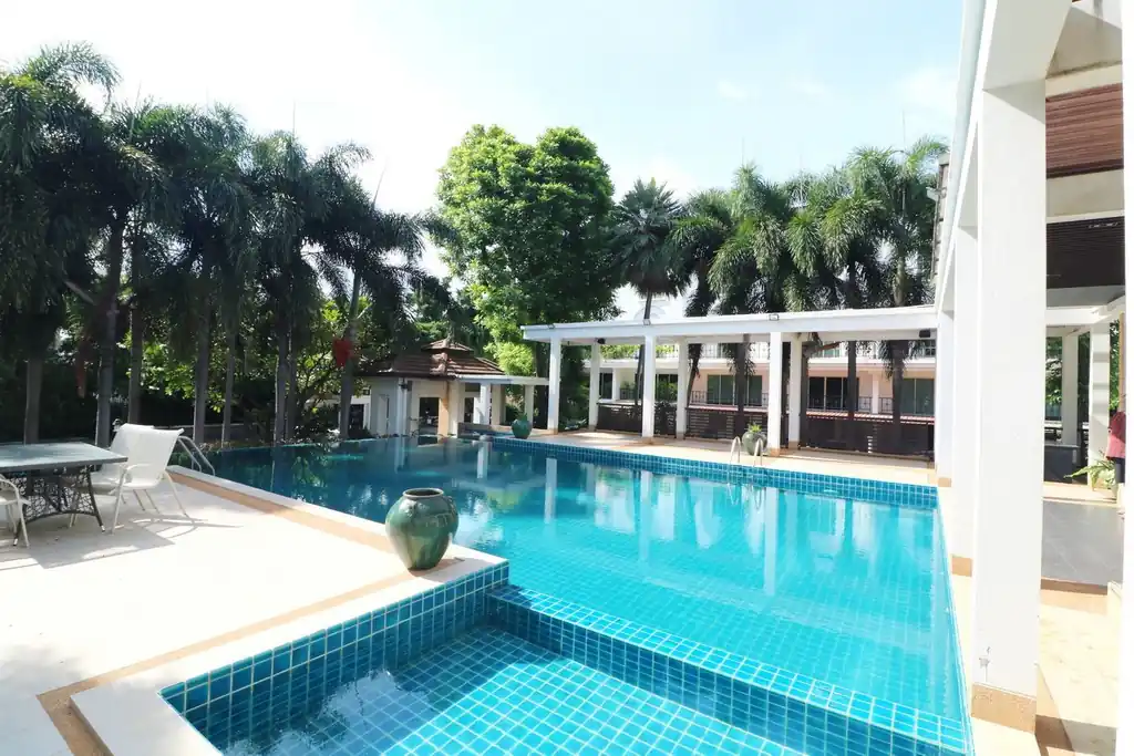3 bedroom home with en-suite bathrooms for sale in Le Cellini estate, Mak Khaeng, Udon Thani, photo 6