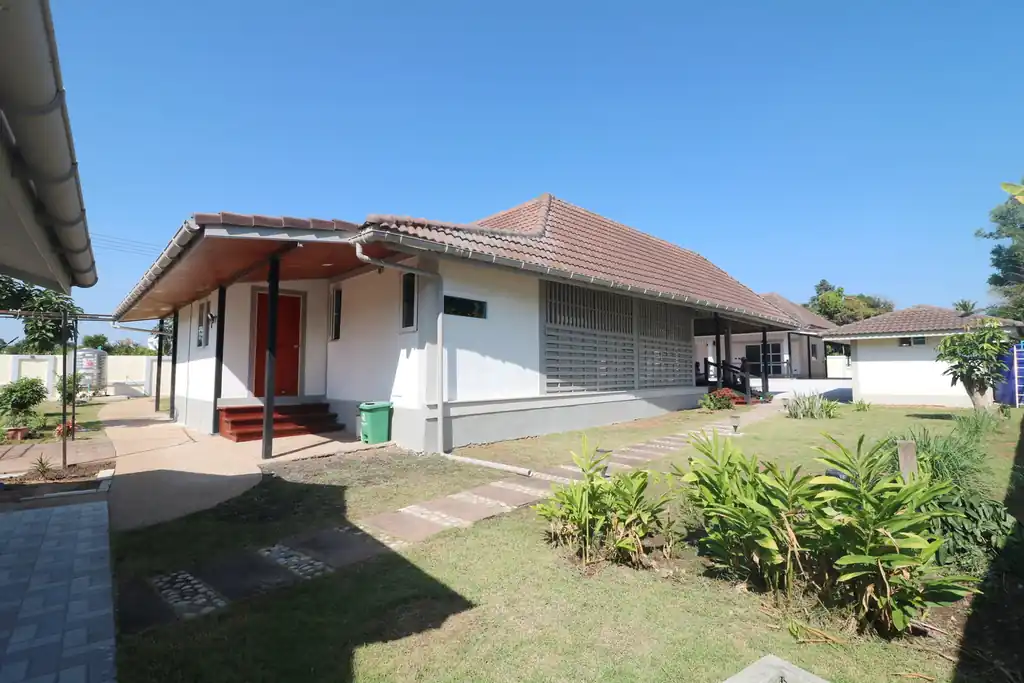 4 bedroom, 5 bathroom pool home on 1 rai for sale in Udon Thani, photo 10