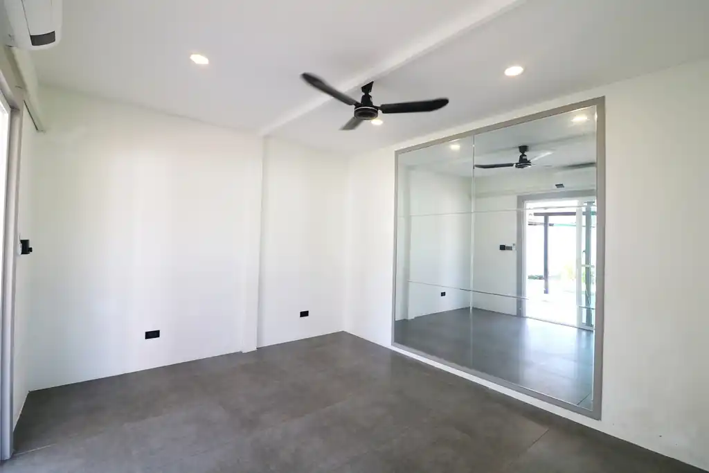 4 bedroom, 5 bathroom pool home on 1 rai for sale in Udon Thani, photo 43