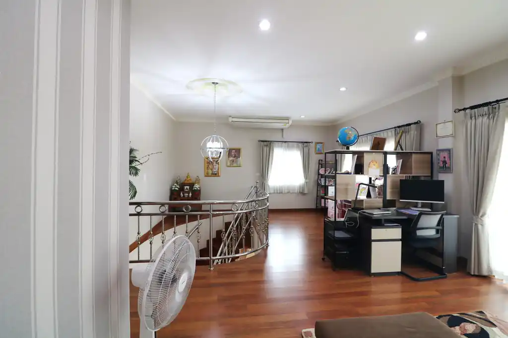 Spacious 4 bed, 4 bath corner house for sale in Mak Khaeng, Udon Thani, photo 26