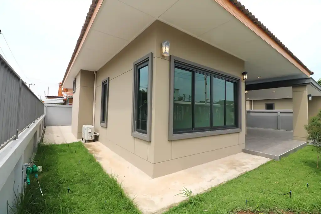 3 bed, 2 bath corner-block home for sale in Nong Bua Lam Phu city, photo 12