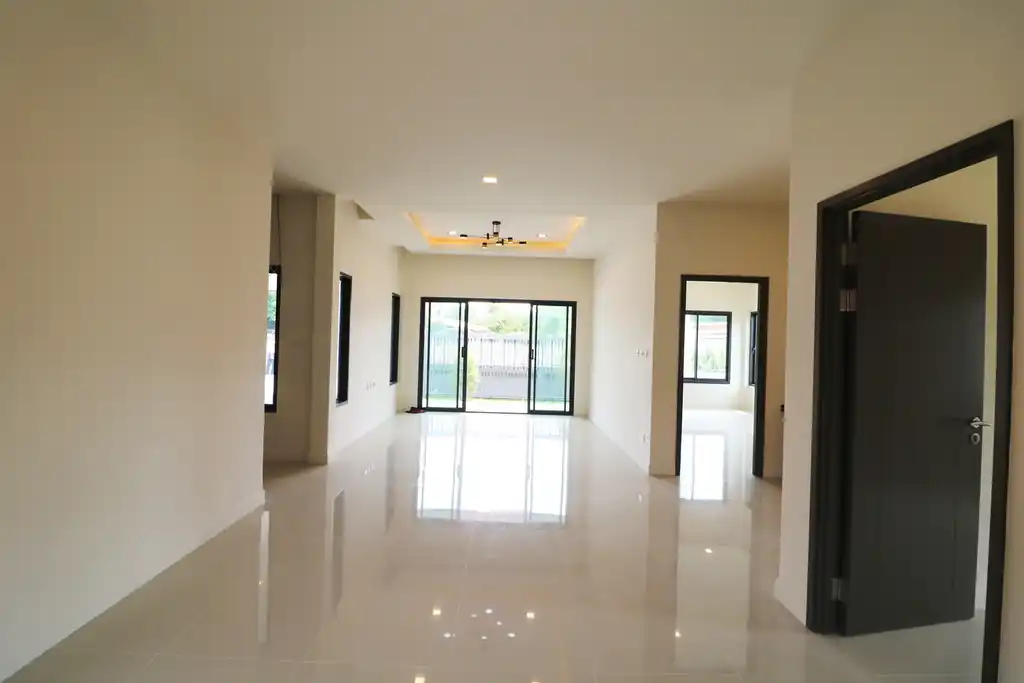 3 bed, 2 bath corner-block home for sale in Nong Bua Lam Phu city, photo 18
