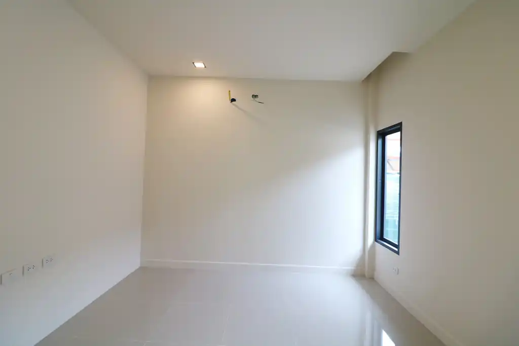 3 bed, 2 bath corner-block home for sale in Nong Bua Lam Phu city, photo 33