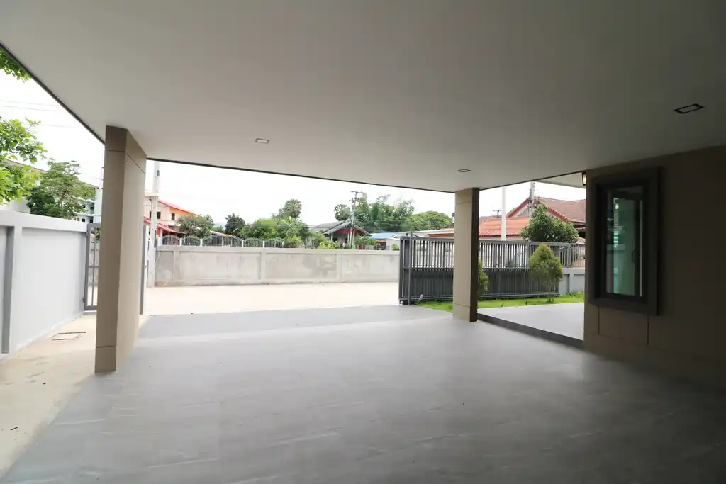 3 bed, 2 bath corner-block home for sale in Nong Bua Lam Phu city, photo 7