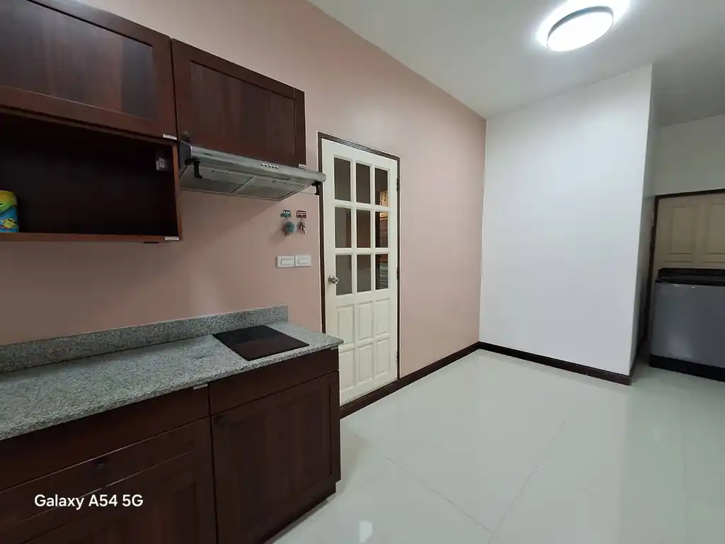Modern, like-new spacious 3 bedroom, 2 bathroom home for sale in Udon Thani, photo 22