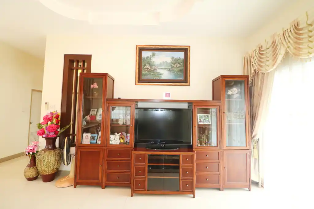4 bedroom, 3 bathroom, 2 study home for sale in a prime Khon Kaen city area, photo 11