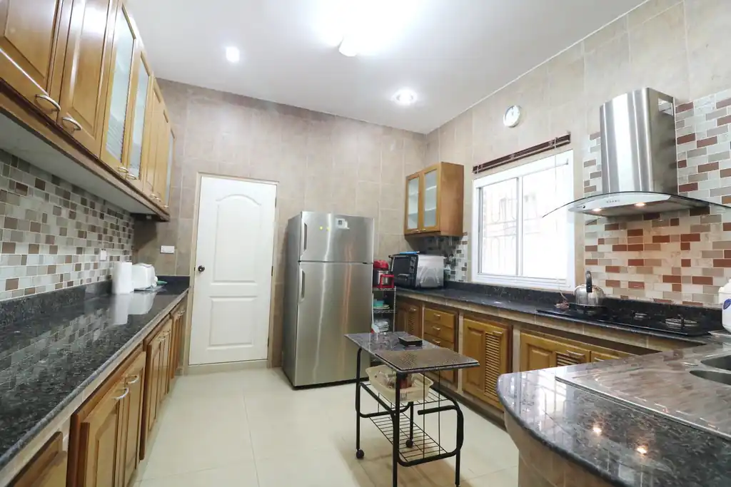 4 bedroom, 3 bathroom, 2 study home for sale in a prime Khon Kaen city area, photo 16