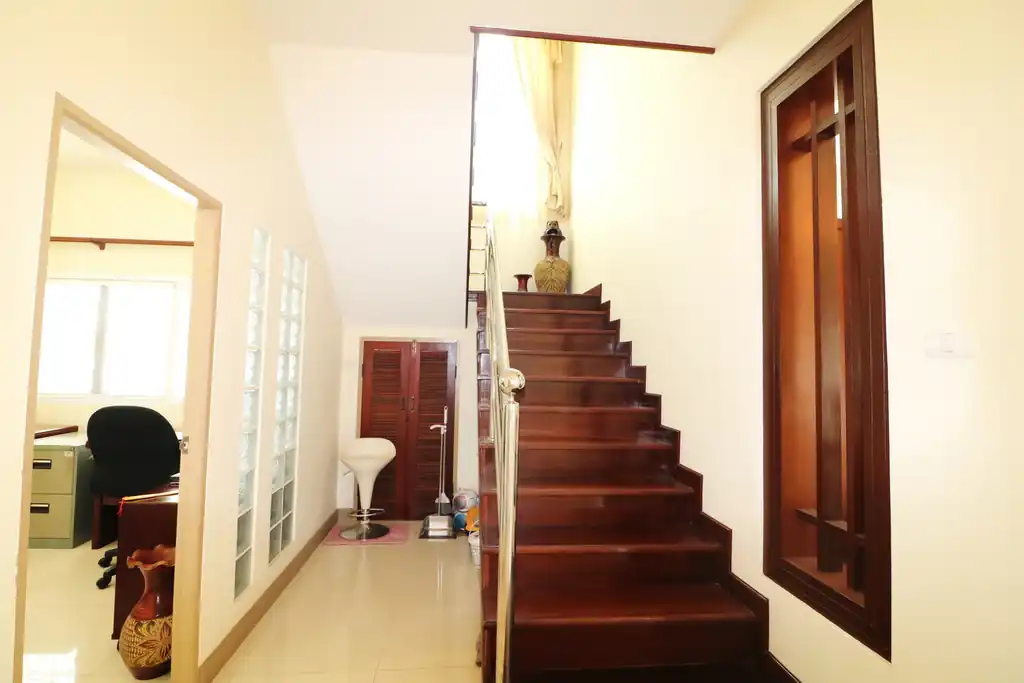 4 bedroom, 3 bathroom, 2 study home for sale in a prime Khon Kaen city area, photo 22