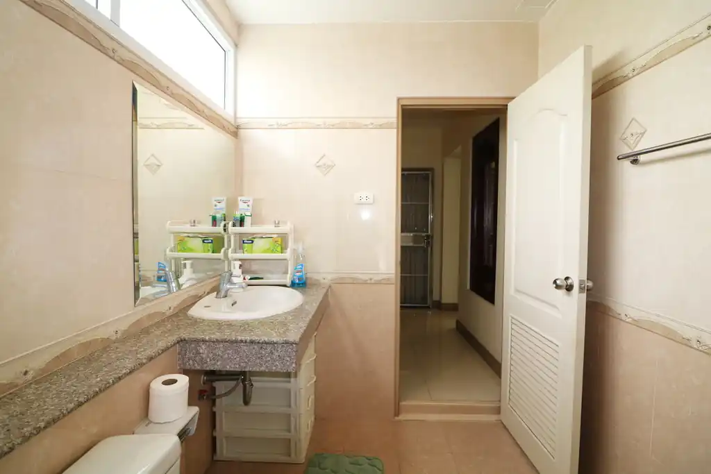 4 bedroom, 3 bathroom, 2 study home for sale in a prime Khon Kaen city area, photo 27