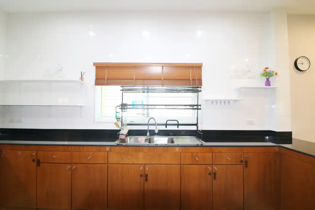 3 bedroom, 2 bathroom home for sale on large corner block, Thanadon Home Place, Udon Thani, photo 14