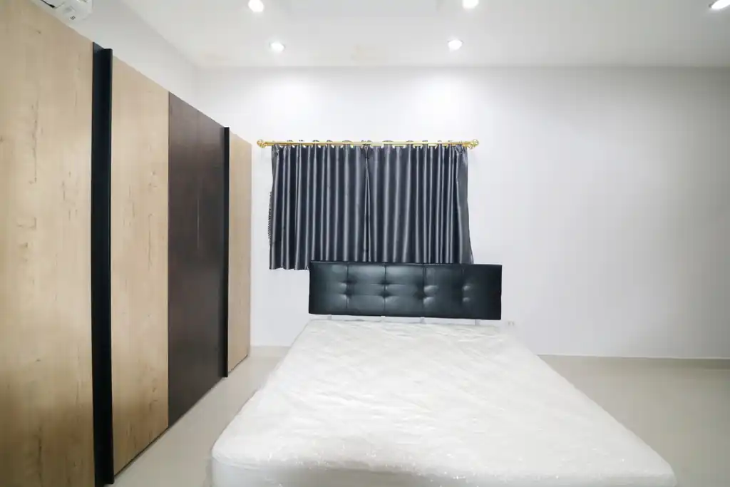 3 bedroom, 2 bathroom home for sale on large corner block, Thanadon Home Place, Udon Thani, photo 18