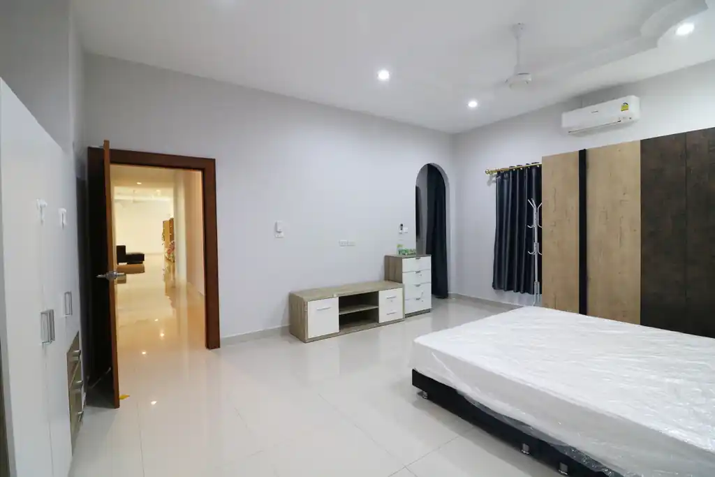 3 bedroom, 2 bathroom home for sale on large corner block, Thanadon Home Place, Udon Thani, photo 22
