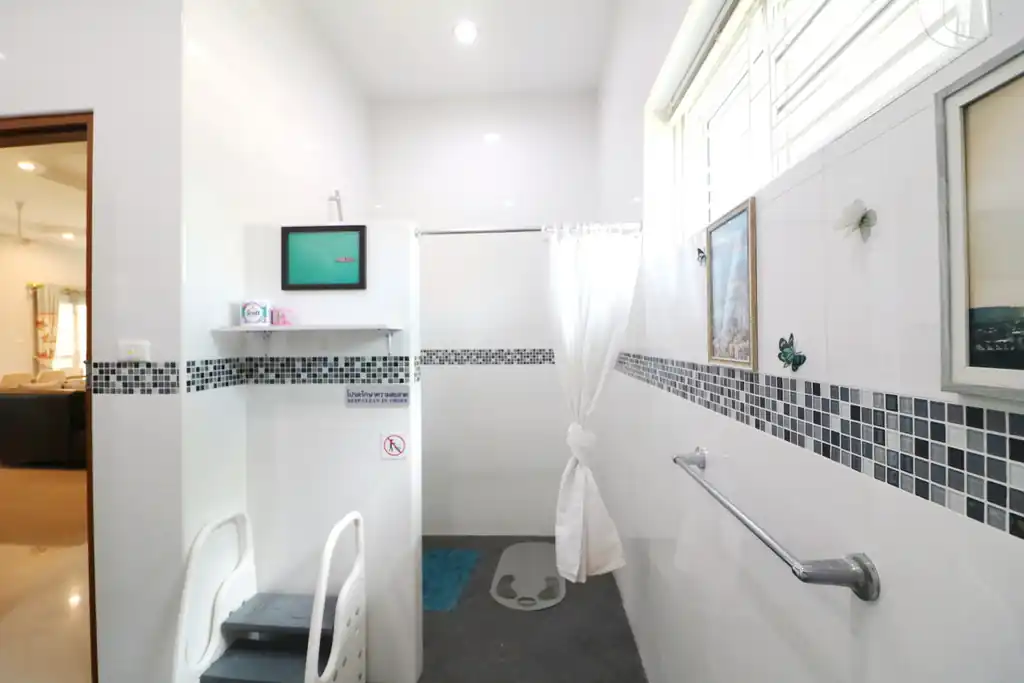 3 bedroom, 2 bathroom home for sale on large corner block, Thanadon Home Place, Udon Thani, photo 39