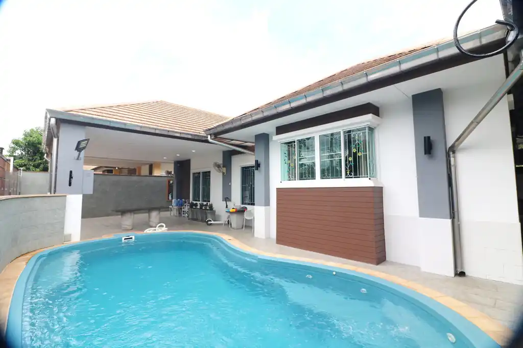 4 bed, 3 bath pool home for sale in Phapirom Park Villa, Khon Kaen, photo 37