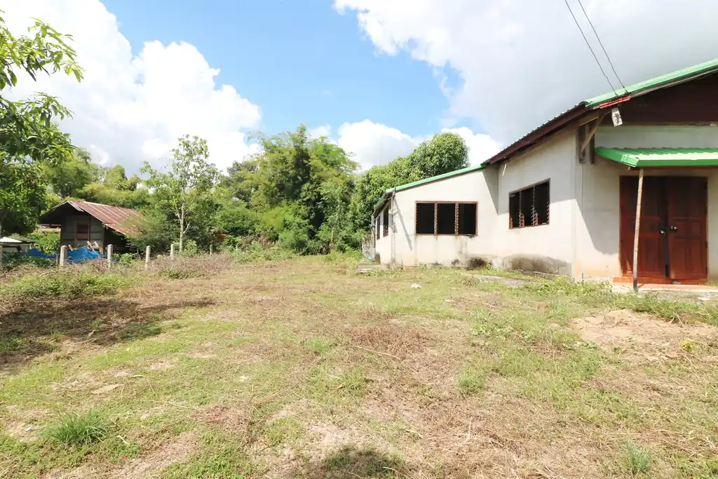 Renovator's 2 bedroom house for sale in Pa Kho, Kut Chap, Udon Thani, photo 3