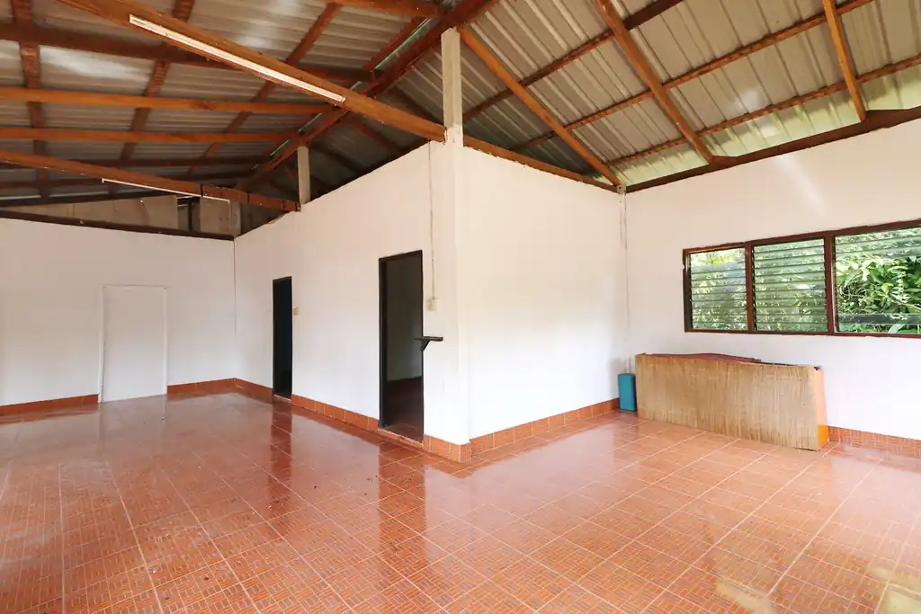 Renovator's 2 bedroom house for sale in Pa Kho, Kut Chap, Udon Thani, photo 8