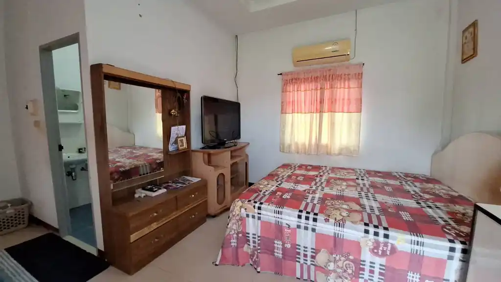 Two-house compound on 1+ rai for sale in Mak Khaeng, Udon Thani, photo 15