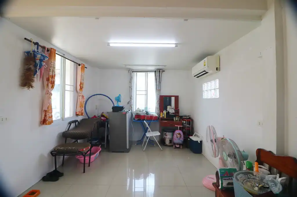 Two detached houses for sale in Chiang Phin, Udon Thani, Thailand, photo 5