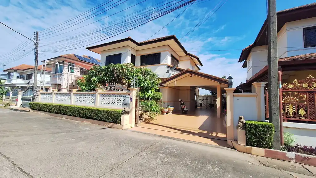 Move-in Ready 3 Brm, 3 Bth, 2 Level Majestic Home For Sale, Nong Khai City Center, Thailand, photo 2