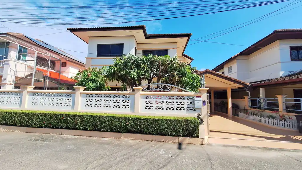 Move-in Ready 3 Brm, 3 Bth, 2 Level Majestic Home For Sale, Nong Khai City Center, Thailand, photo 32