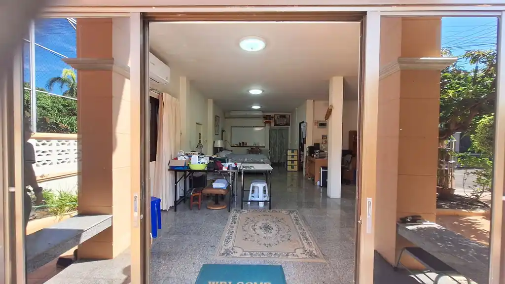 Move-in Ready 3 Brm, 3 Bth, 2 Level Majestic Home For Sale, Nong Khai City Center, Thailand, photo 6