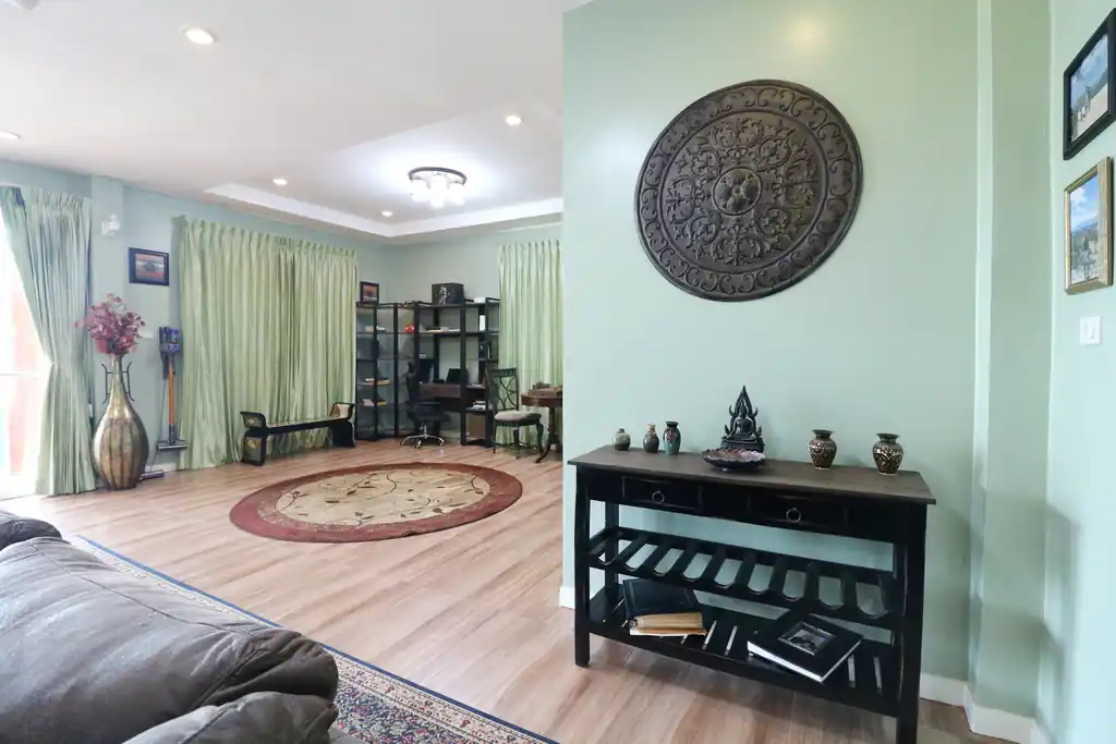 4 bedroom, 5 bathroom home and land for sale – about 6 rai – Wanon Niwat, Sakon Nakhon, photo 18