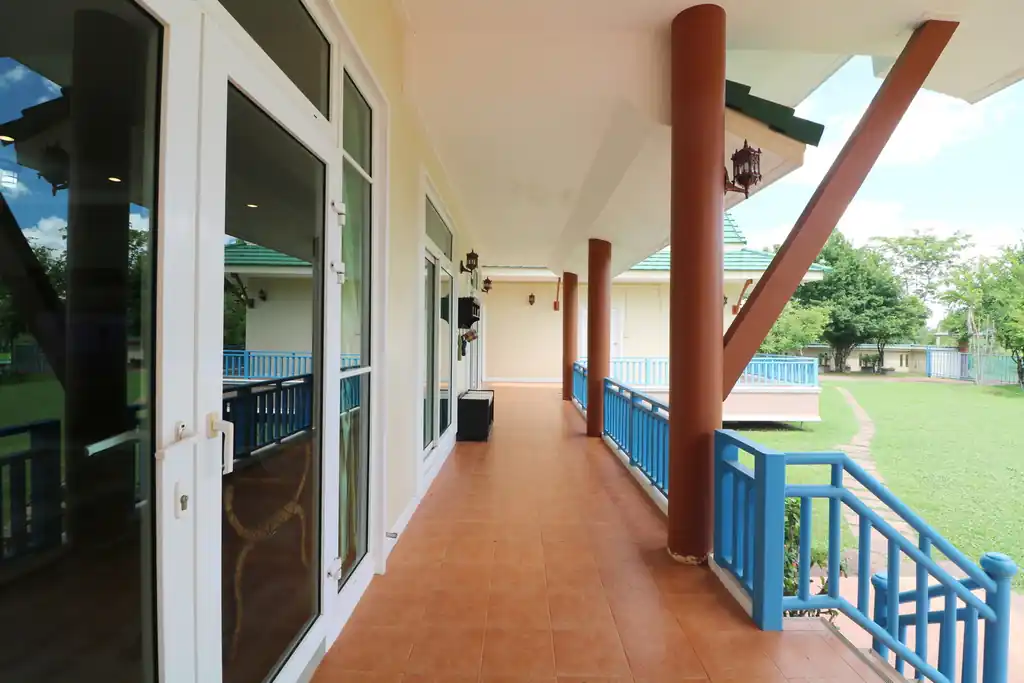 4 bedroom, 5 bathroom home and land for sale – about 6 rai – Wanon Niwat, Sakon Nakhon, photo 33