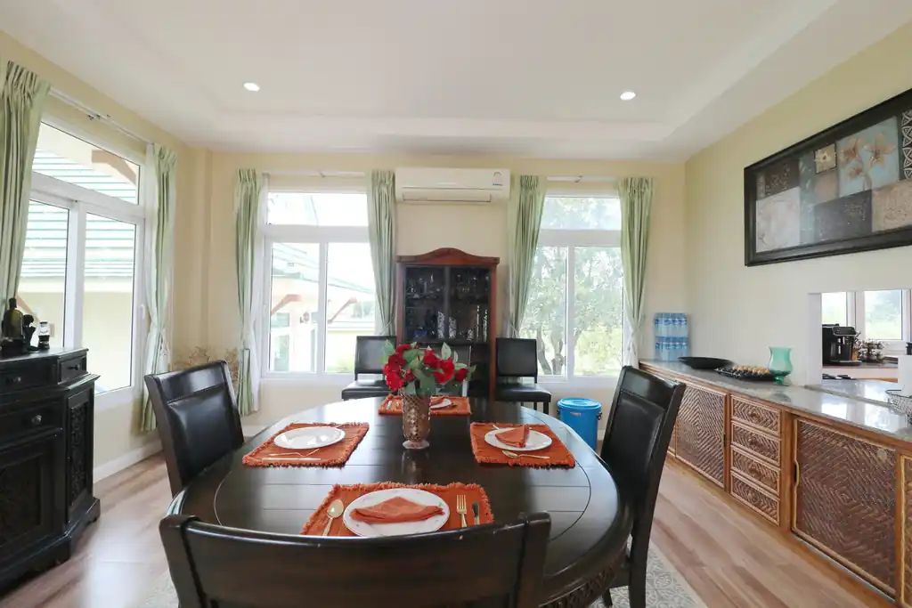 4 bedroom, 5 bathroom home and land for sale – about 6 rai – Wanon Niwat, Sakon Nakhon, photo 37