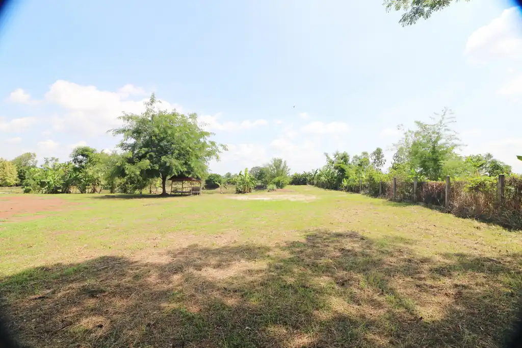 Affordable 2 bedroom, 1 bath home on 5.25 rai freehold land in Nong Han, Udon Thani, photo 4