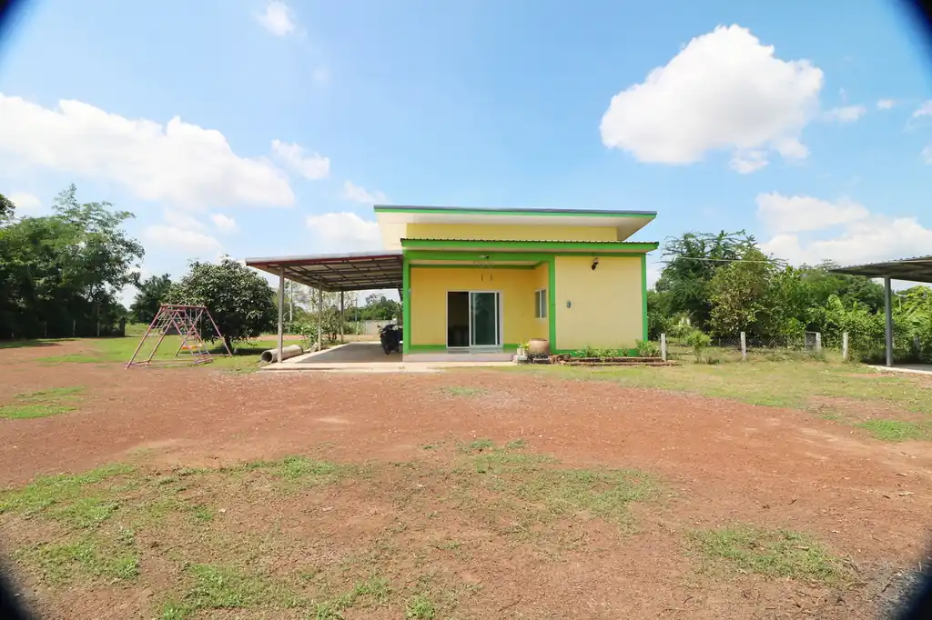 Affordable 2 bedroom, 1 bath home on 5.25 rai freehold land in Nong Han, Udon Thani, photo 6
